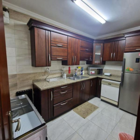 3 bedrooms furnished Apartment